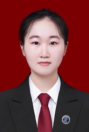 李菲